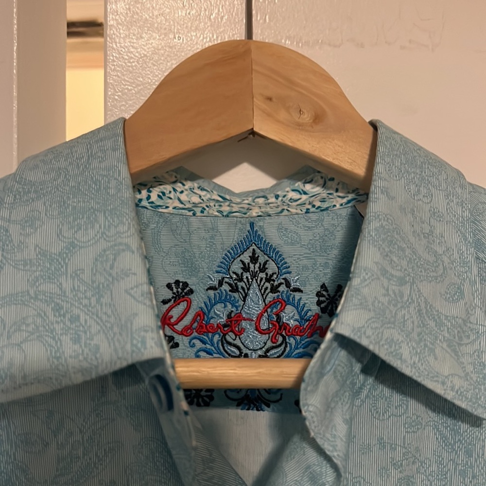 Men’s Robert Graham Short Sleeve Dress Shirt - Picture 3 of 4